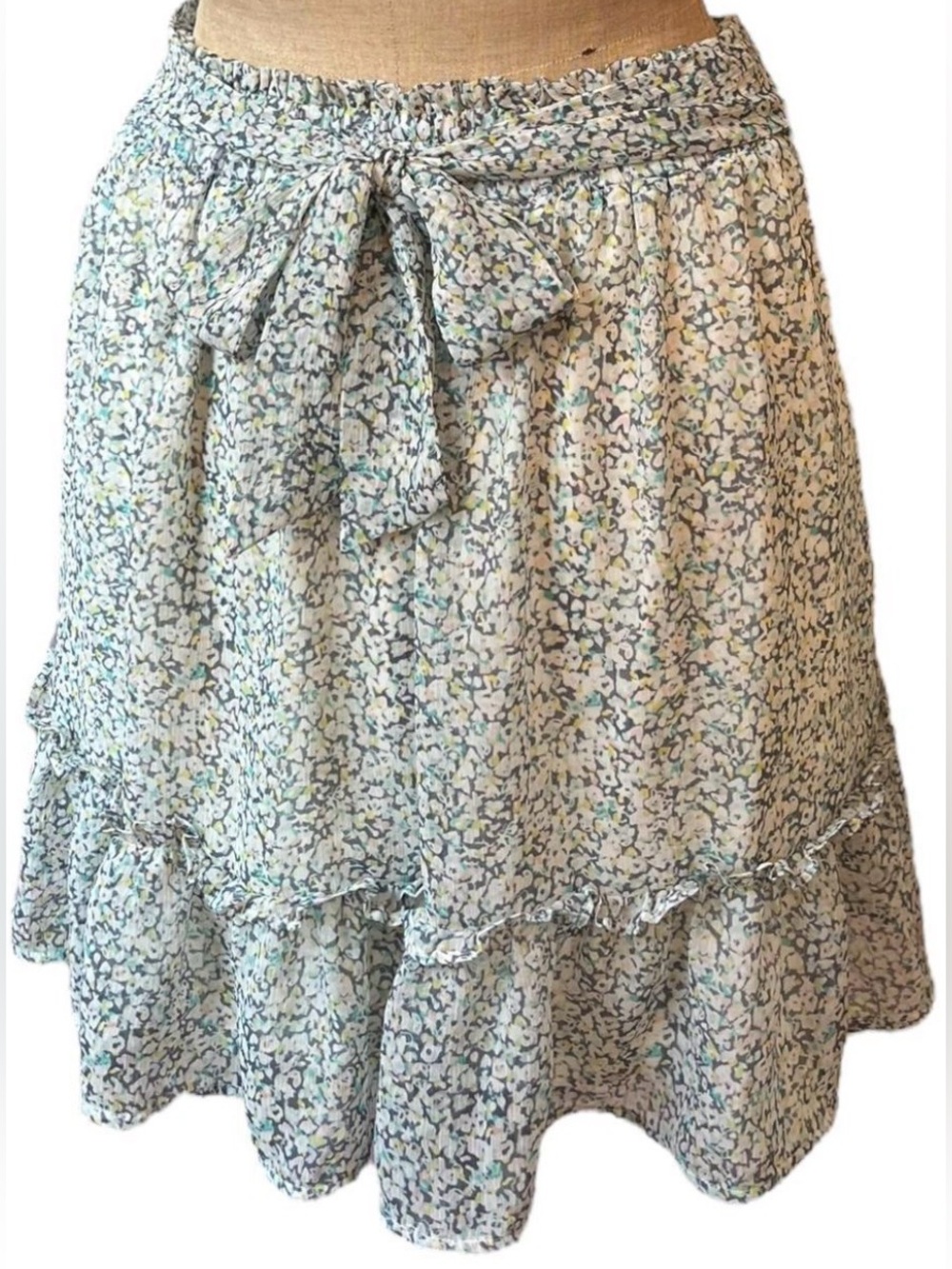 LC Lauren Conrad Light Blue Floral Tie-Waist Skater Skirt